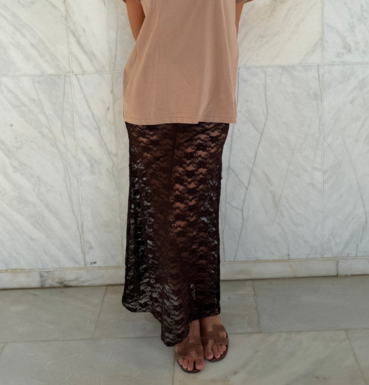 Lace skirt