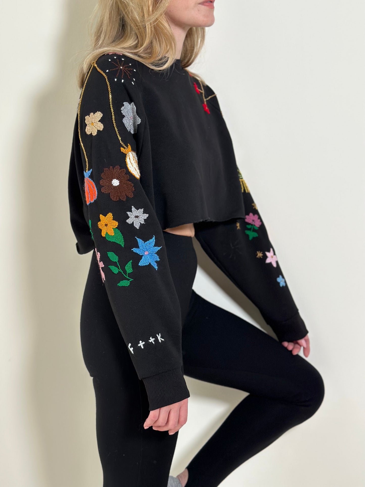 We Bloomin' Cropped Sweater x Tanya